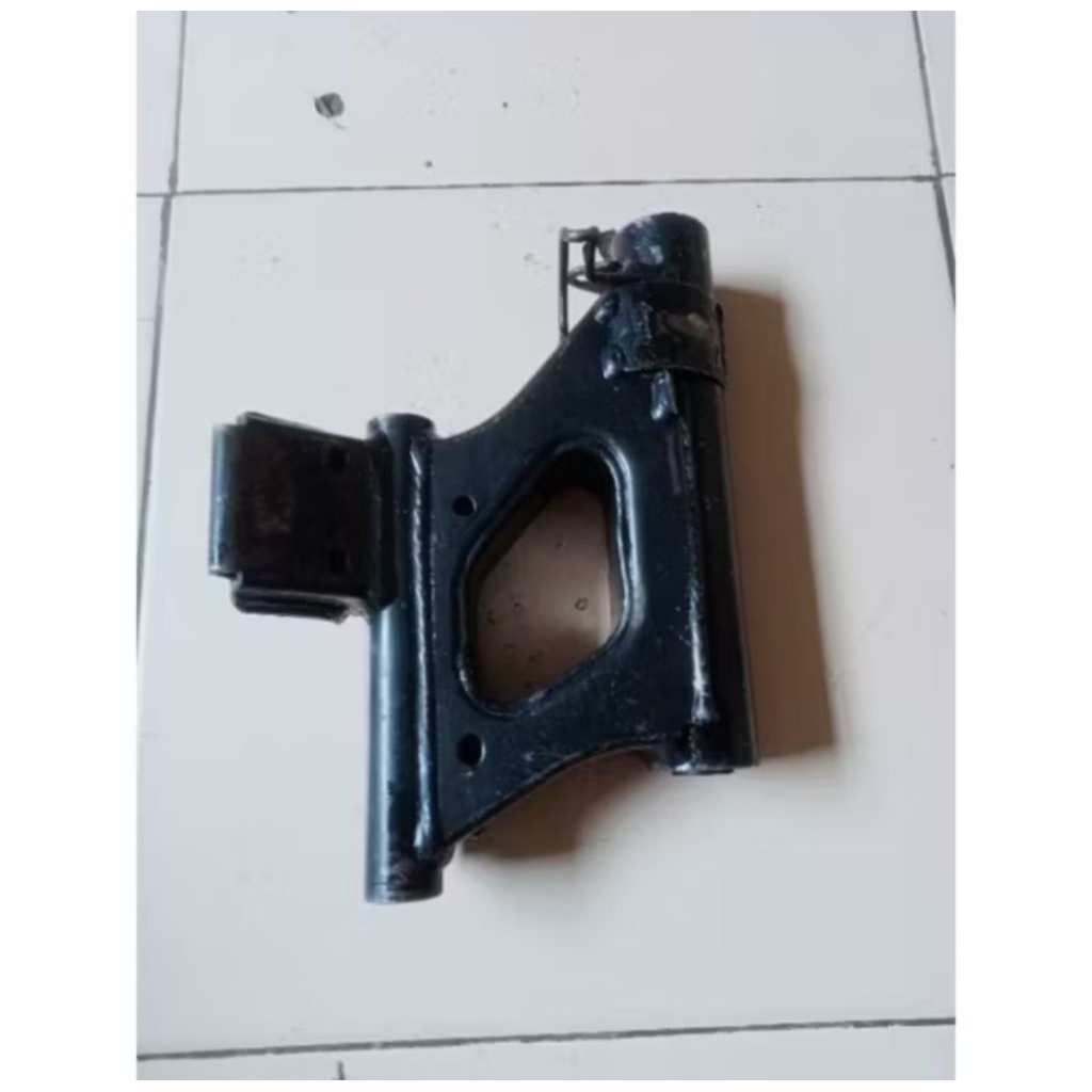 Mounting Sambungan Rangka Yamaha Mio M3, Fino 125, Xride 125, Soul GT 125 / Original Copotan