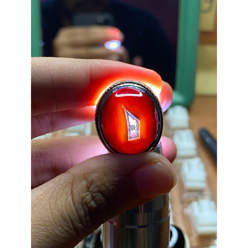 CINCIN PRIA AKIK YAMAN WULUNG COMBONG BOLONG