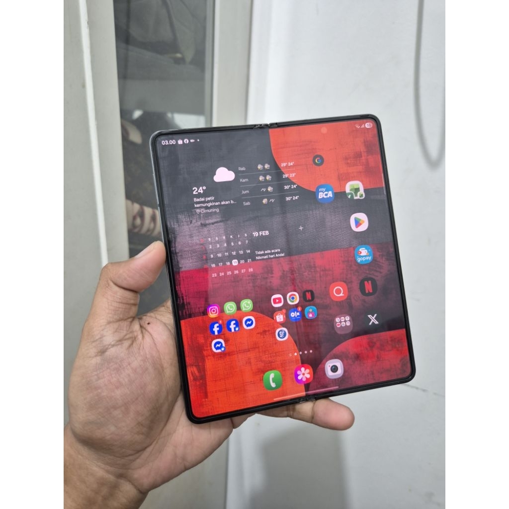 Handphone Hp Samsung Z Fold 4 5G 12/512 Second Seken Bekas Murah
