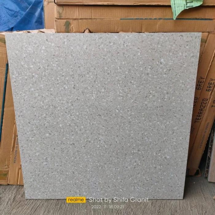 Granit INFINITI Terrazzo Grey 60x60 – Granit Lantai Premium Motif Terrazzo, Elegan & Tahan Lama