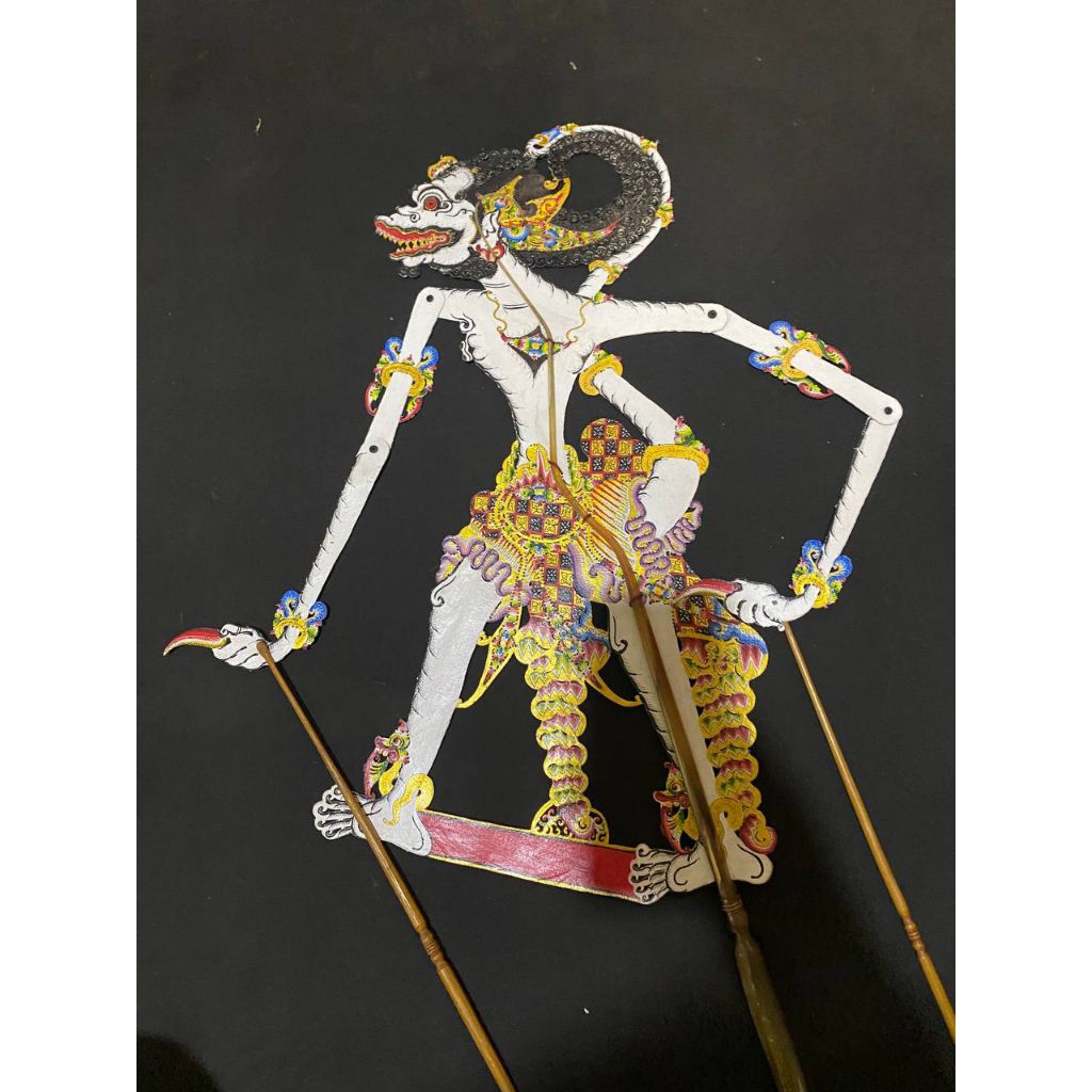 Handicraftyogyakarta| Anoman alusan kulit kerbau gapit sungu