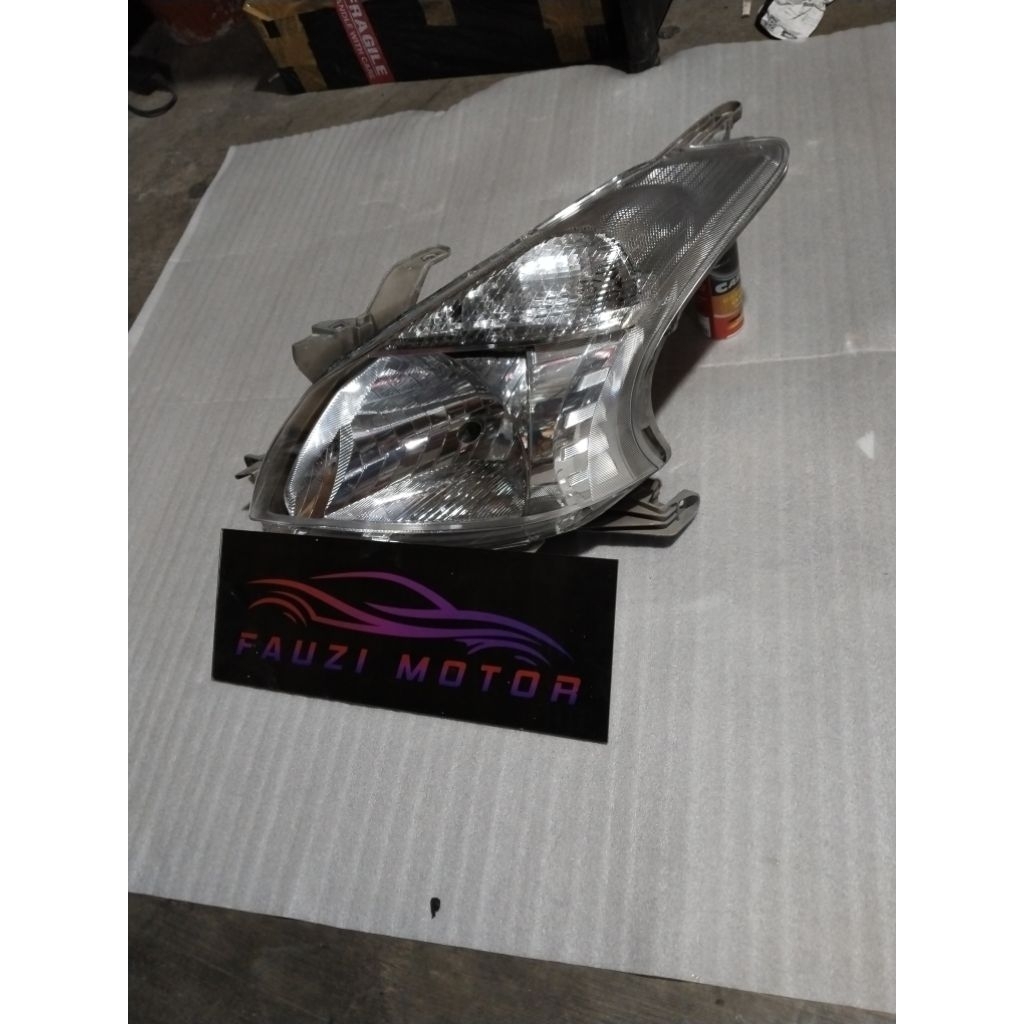 Headlamp xenia avanza 2012 2013 2014 original
