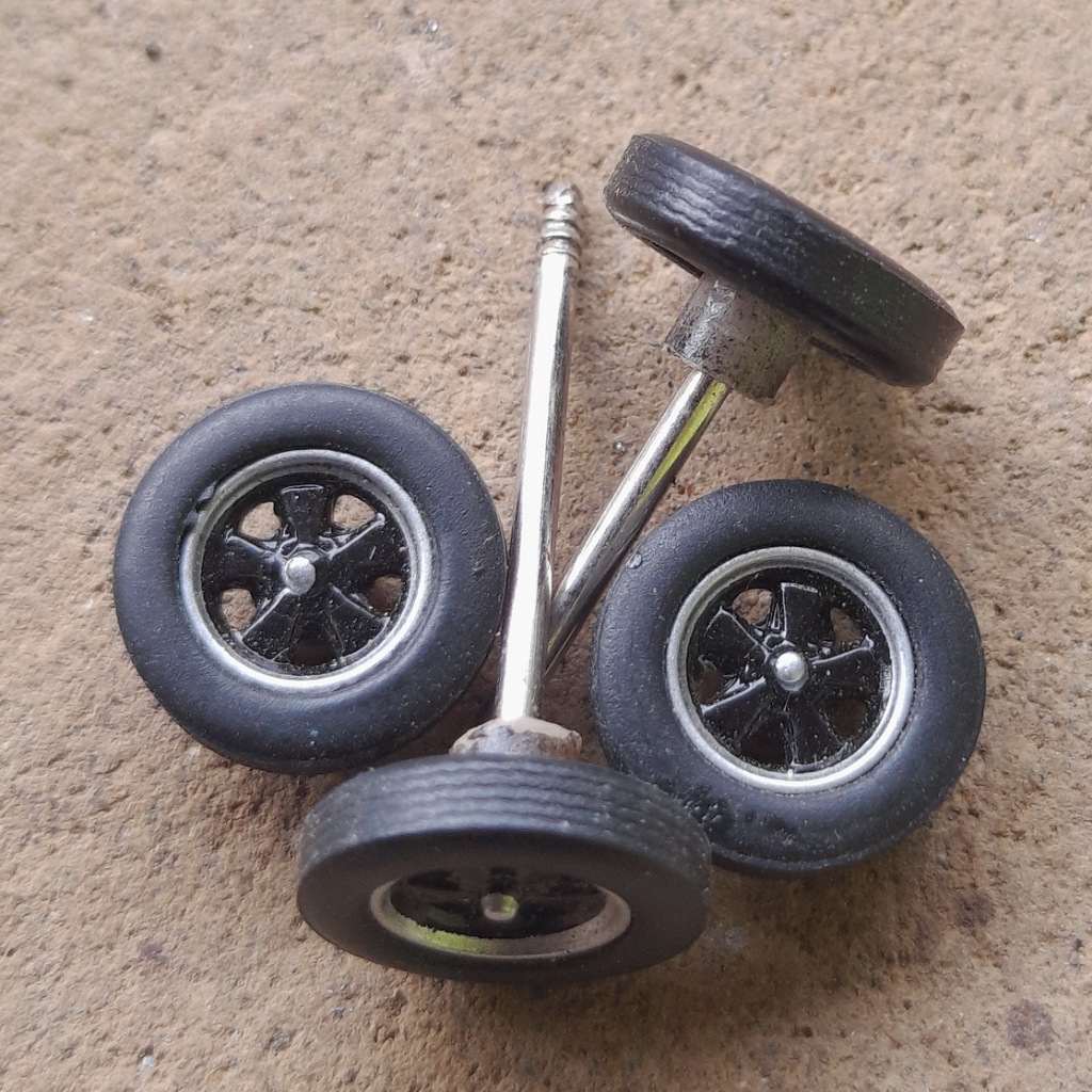 ban karet diecast custom junk rosok 4