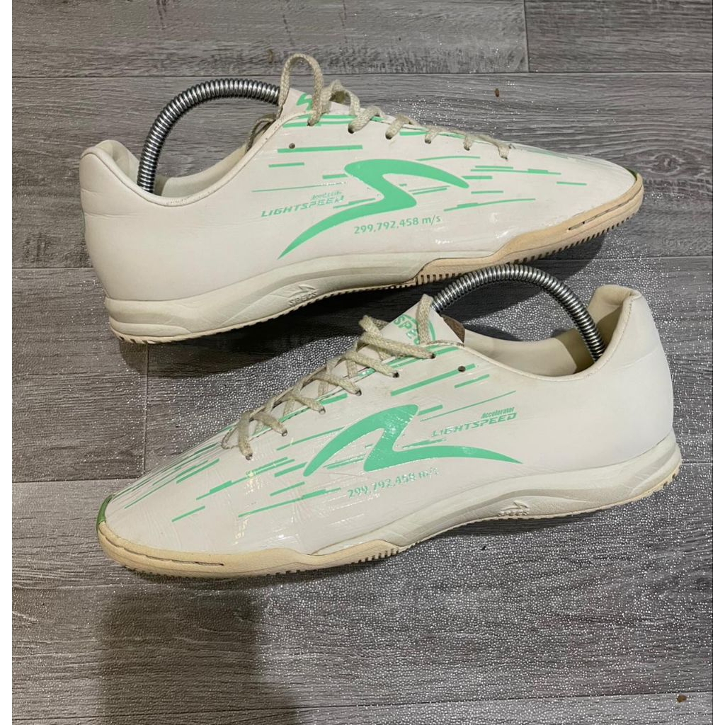 Sepatu Futsal Specs Second Original Size 43