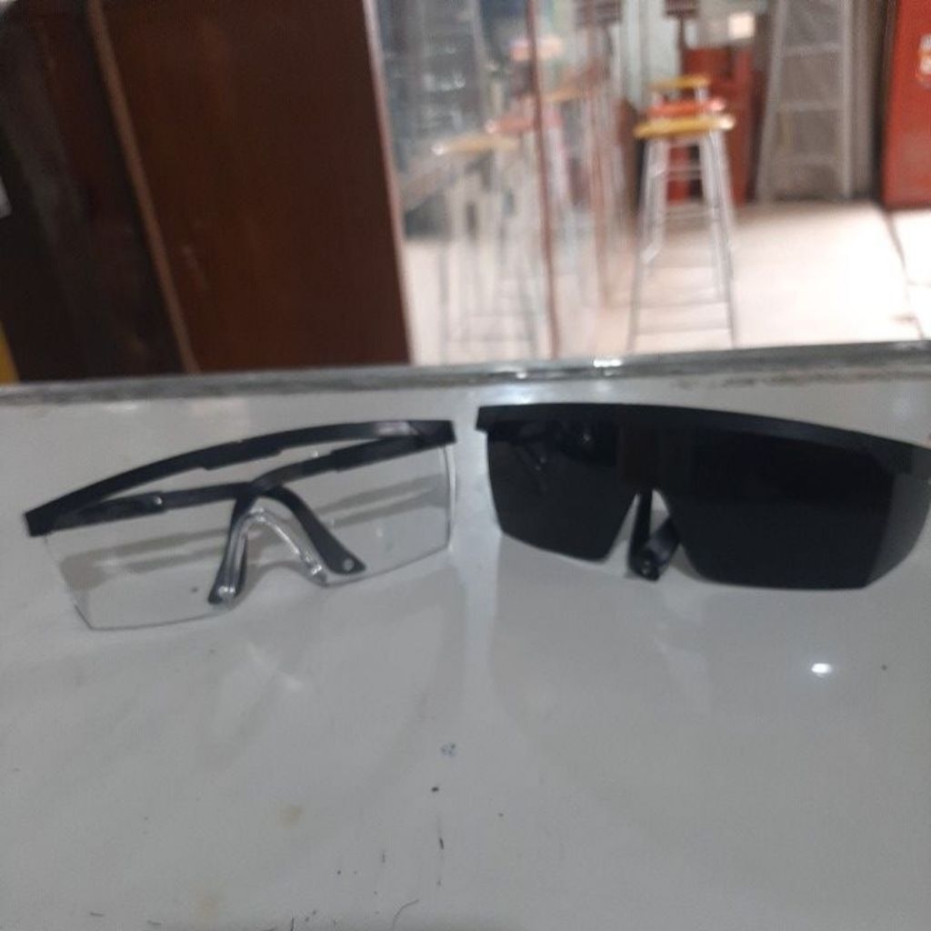 kaca mata las/kaca mata safety