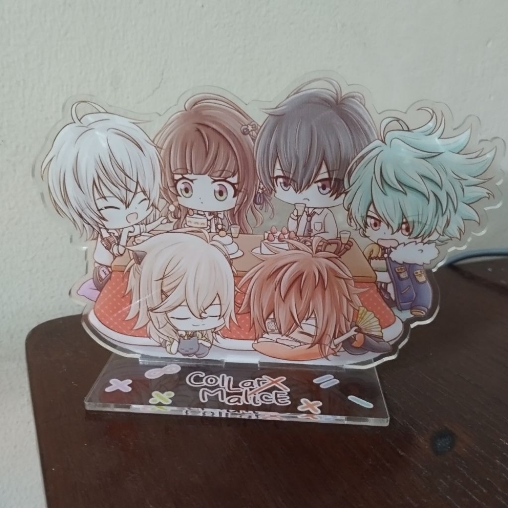 FANMERCH COLLAR X MALICE ACRYLIC STANDEE