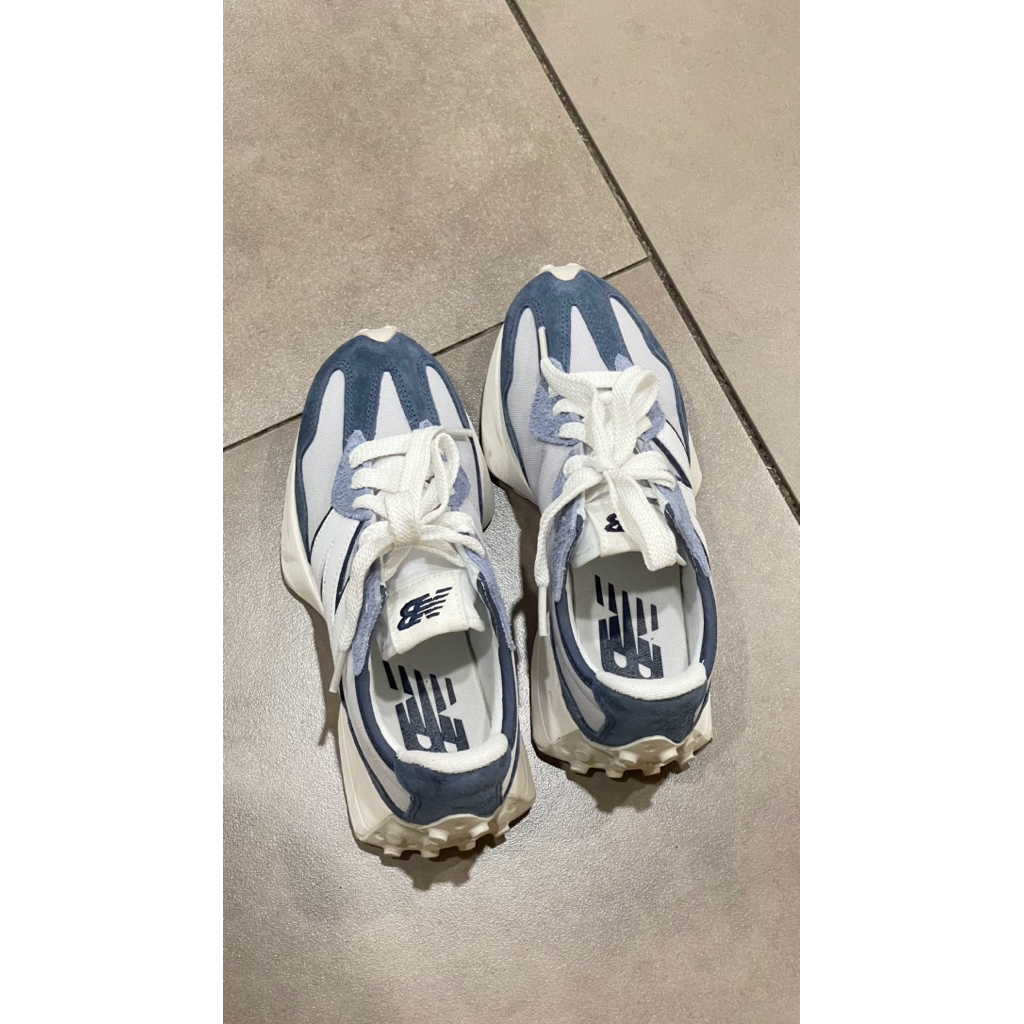 PRELOVED NEW BALANCE 327 SNEAKERS (PIG SKIN)