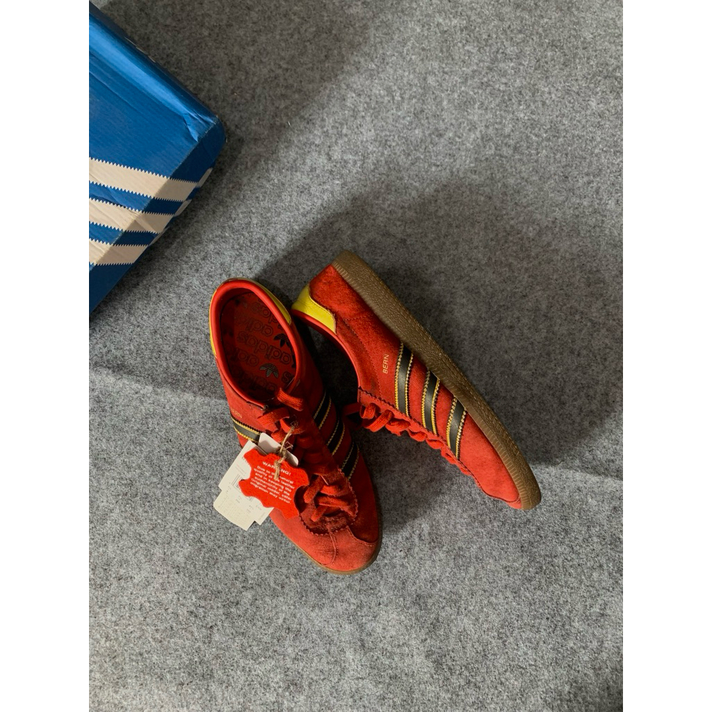 sneakers pria adidas