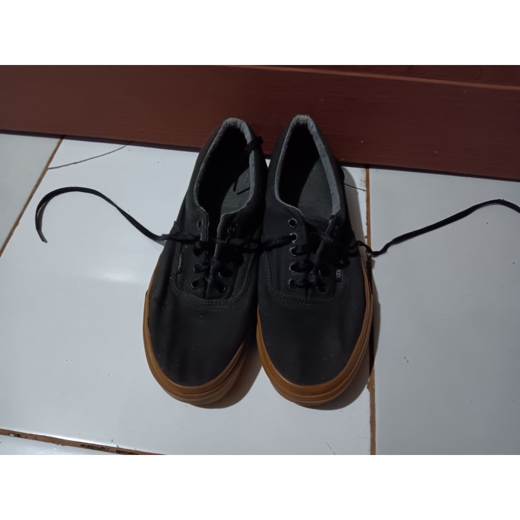 sepatu Vans original kode evb black size 43 model classic
