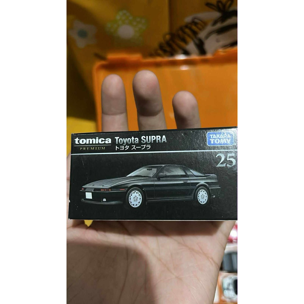 tomica premium black toyota supra