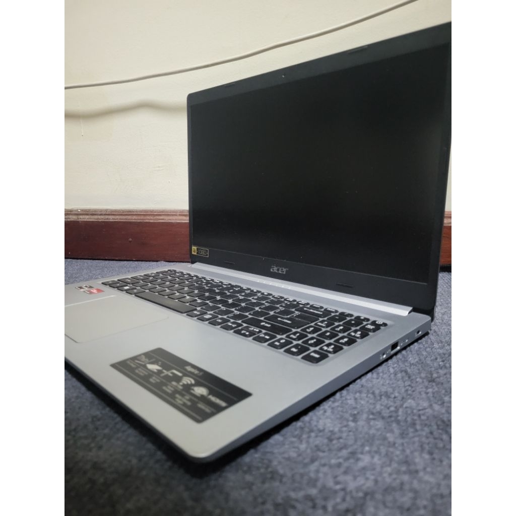 LAPTOP ACER ASPIRE 5 15.6 INC RYZEN 5 12/500 Laptop Only