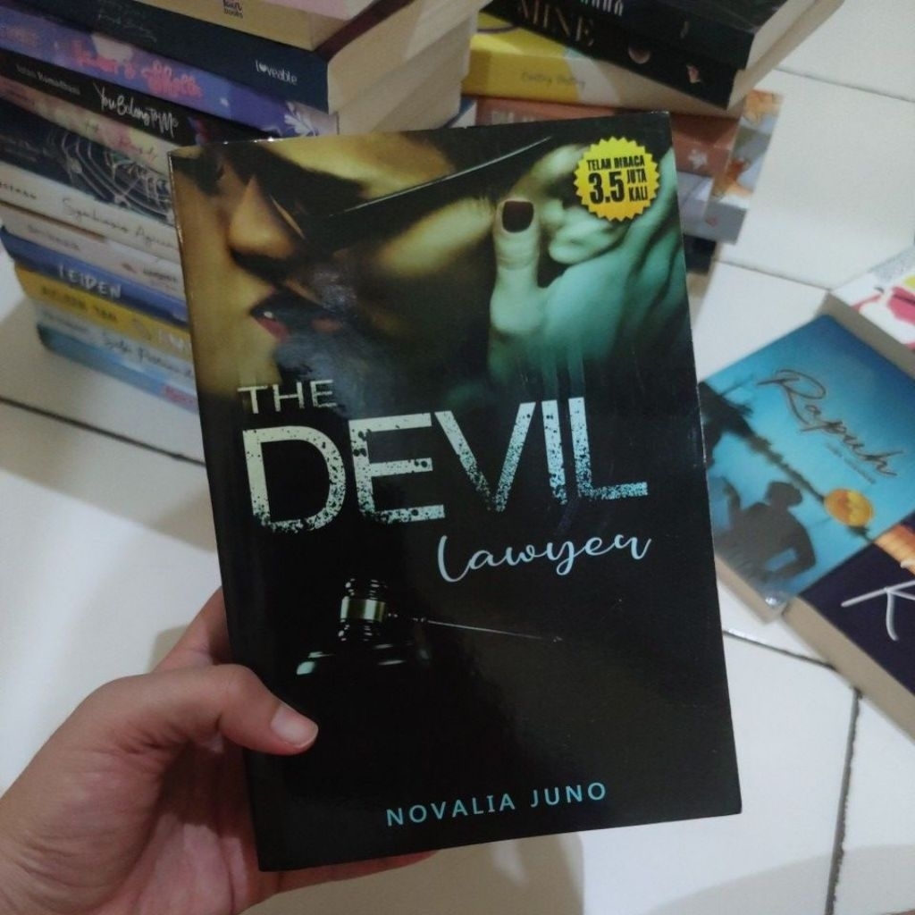 preloved novel the devil lawyer