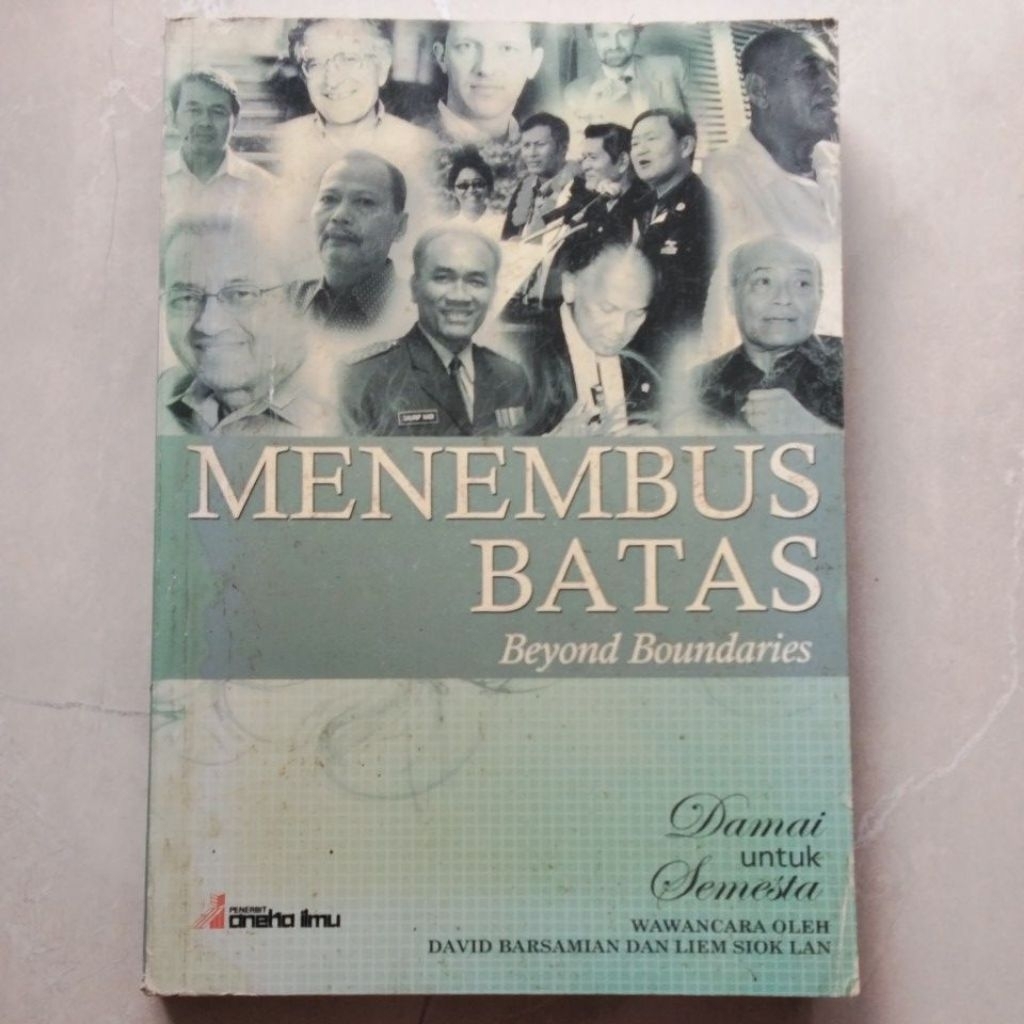 Buku Menembus Batas #Beyond Boundaries ( ORI BEKAS )