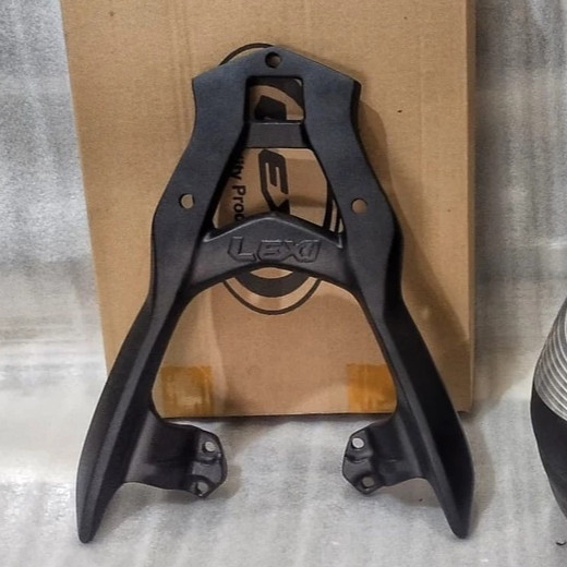 Behel Box Belakang Variasi Yamaha Lexi | Bracket Breket Box Variasi Lexi | Perlengkapan  Box Touring