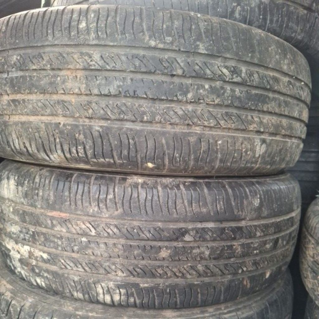 Ban Seken GT RADIAL CHAMPIRO TOURING A/S 205 65 R15