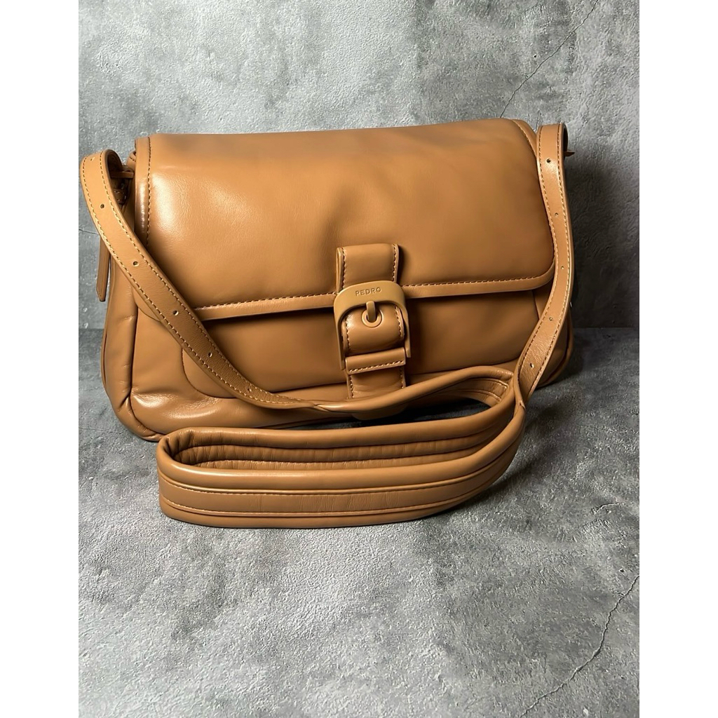 Pedro Shoulder Bag - Camel (100% Original)