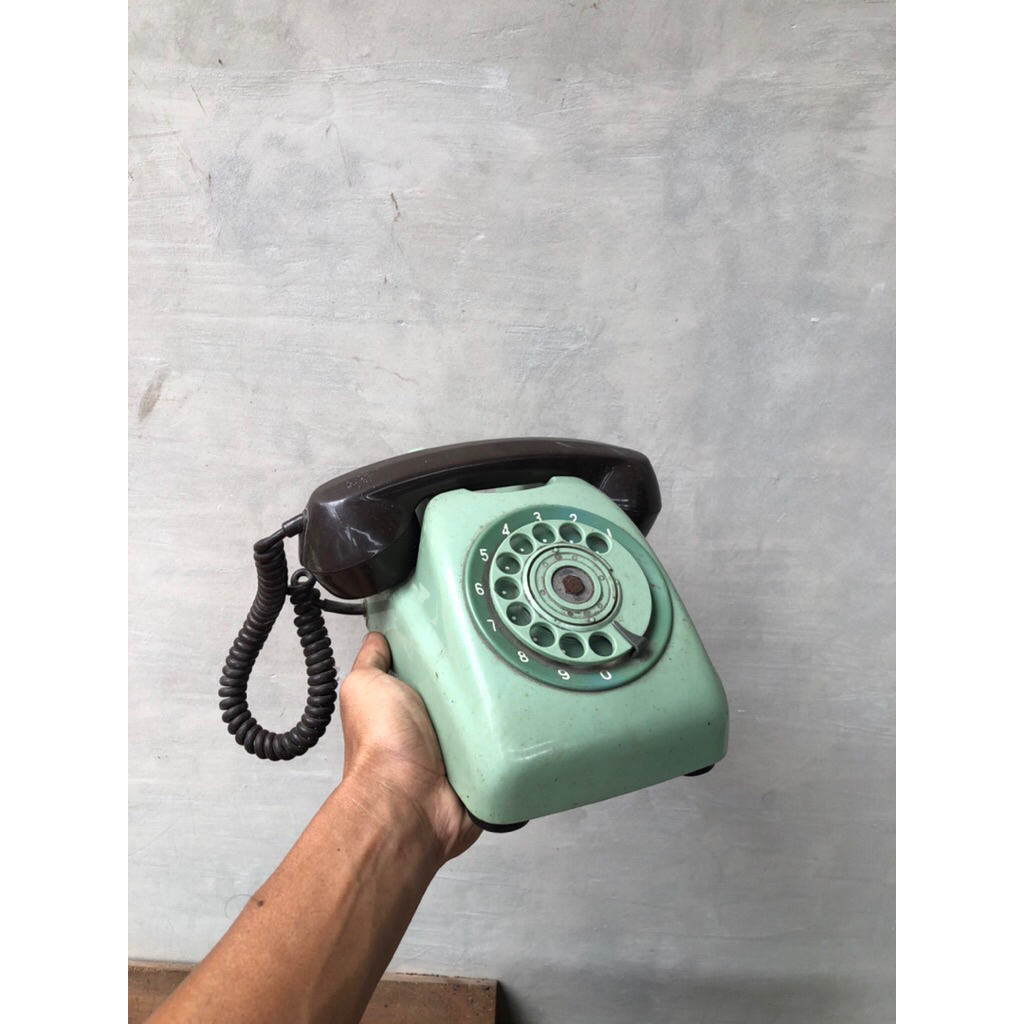 Pajangan barang antik