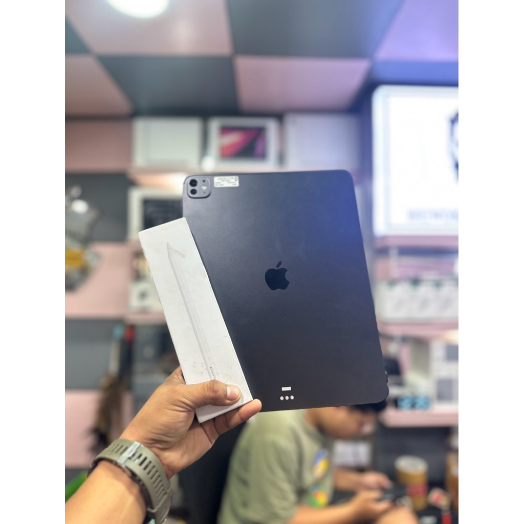 Ipad Pro 13-inch M5 256Gb Ibox sepaket Apple Pencil Pro Fullset Original Likenew