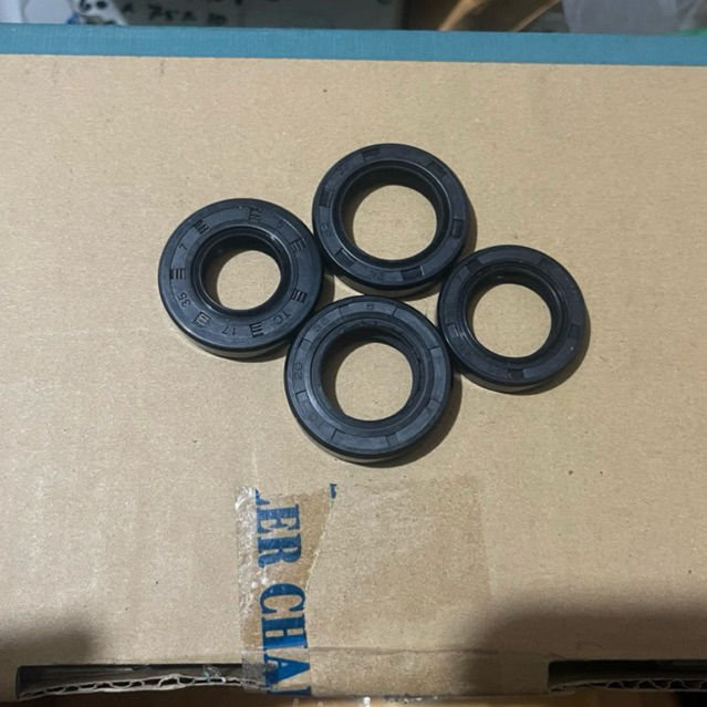 Oil Seal 32X48X8 SEAL NOK NQK 32 48 8 TC 32*48*8