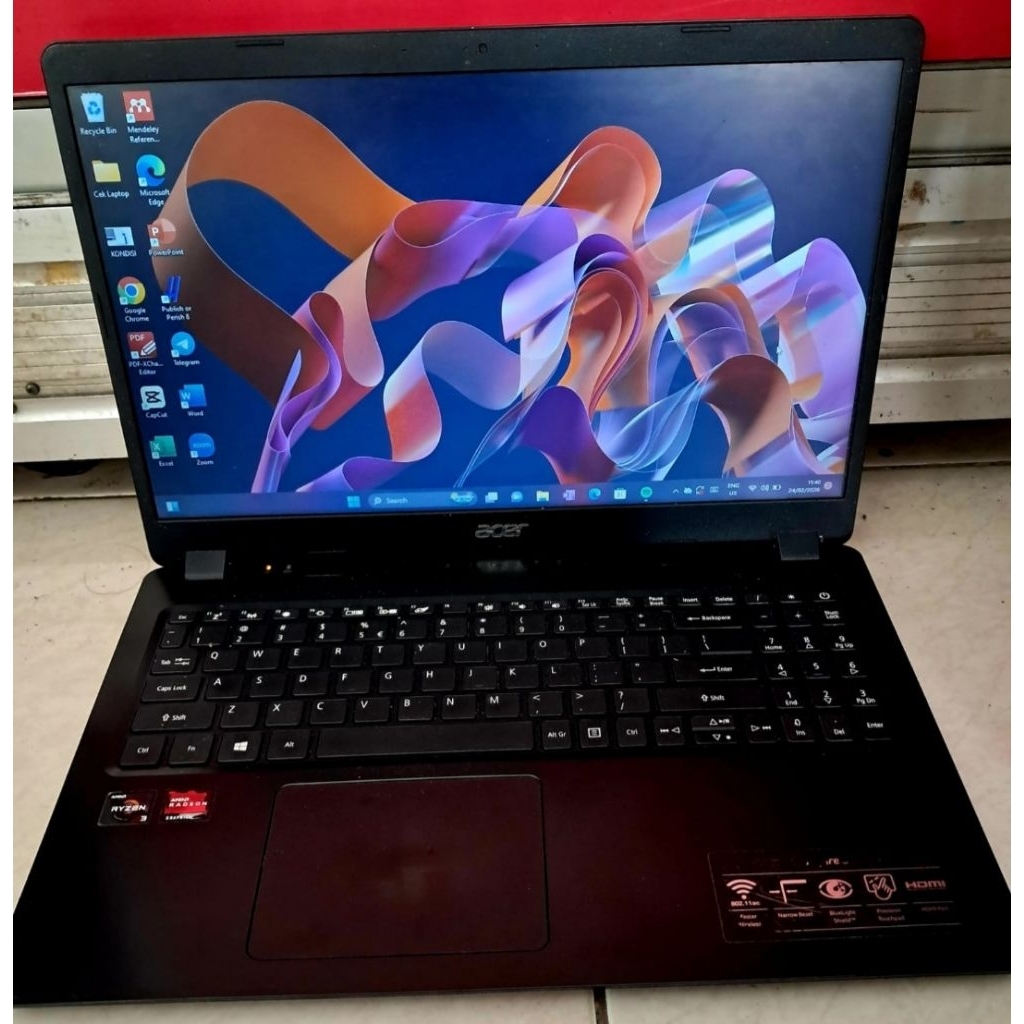 Laptop Acer Aspire 3 A315-42-R7HL Ryzen 3 3300u Bekas