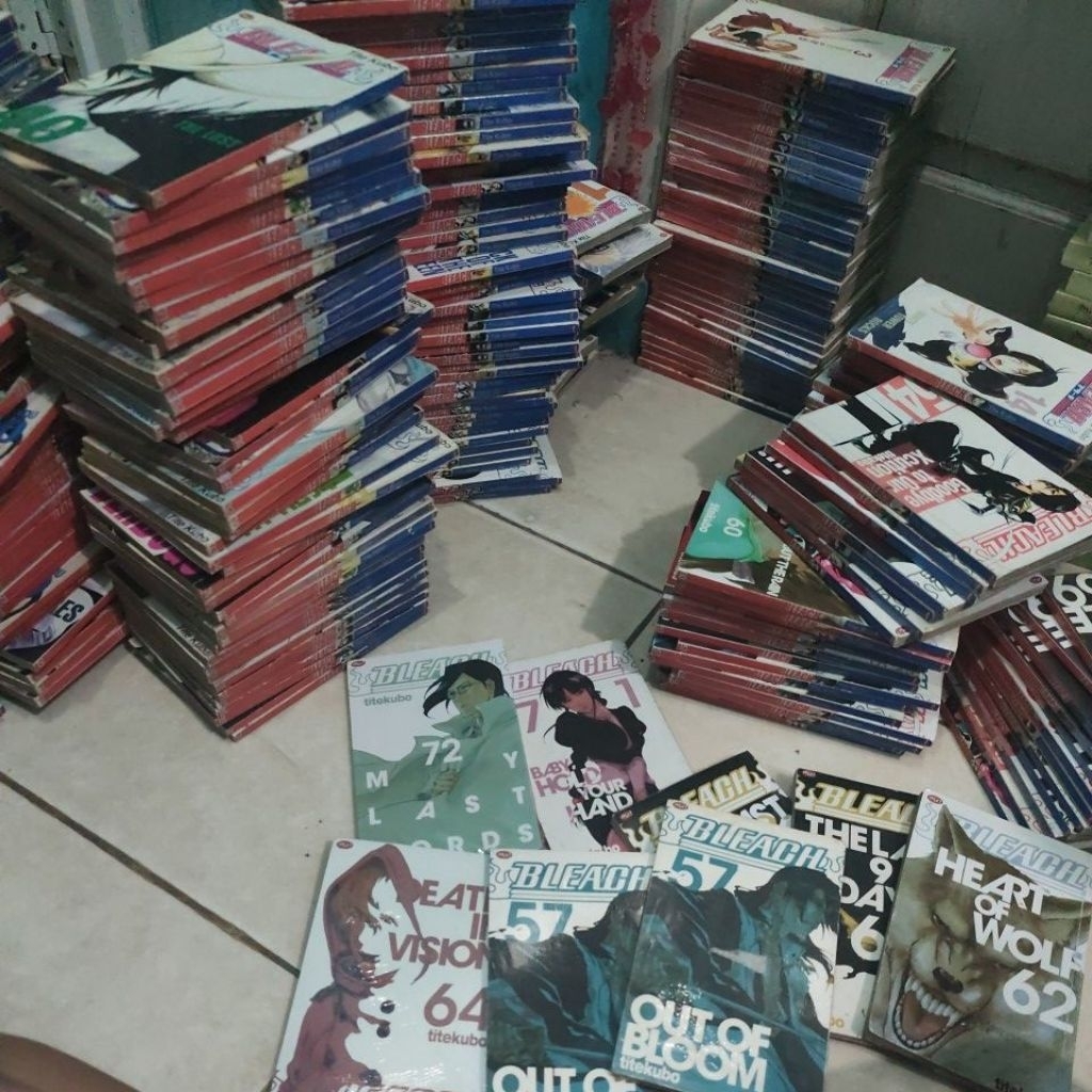 (bisa cod) komik Bleach cabutan lengkap preloved
