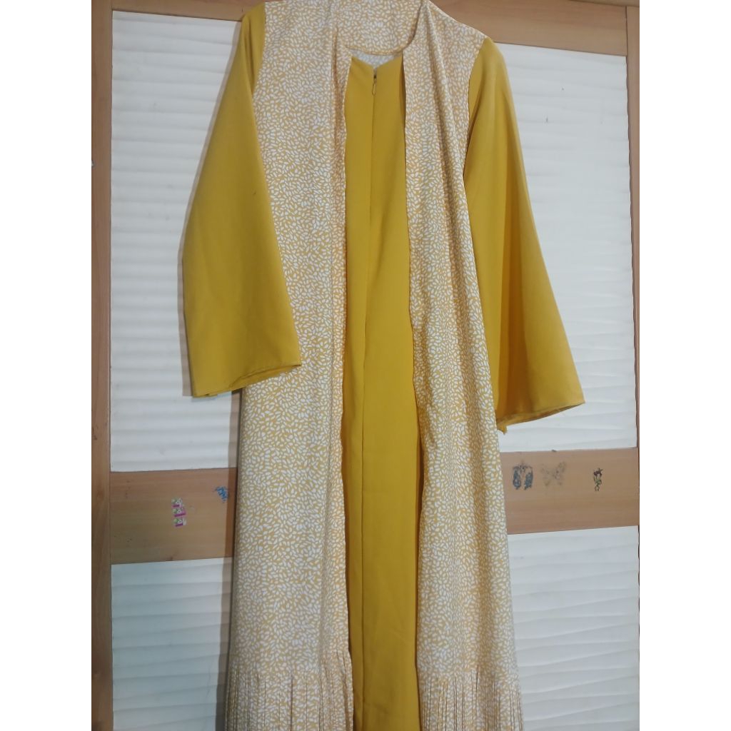 PRELOVED GAMIS OUTER ROMPI MUSTARD GAMIS REMPEL