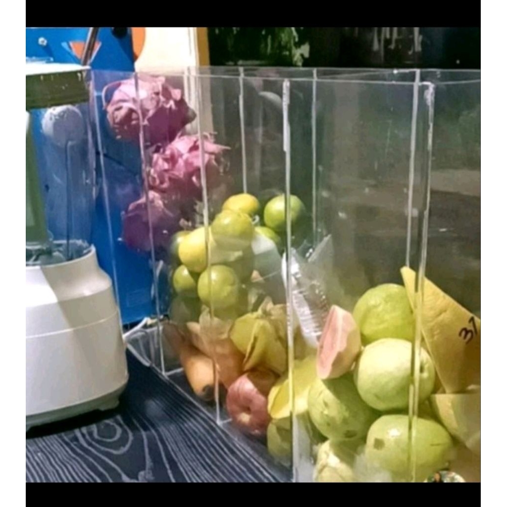 Etalase Buah Akrilik