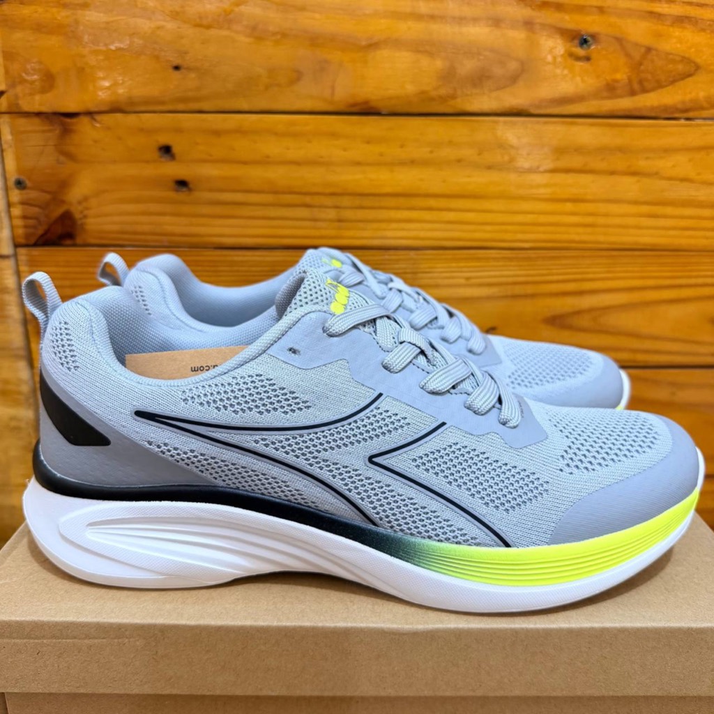 ONLY SIZE 43 SEPATU DIADORA PRIA DIADORA NARIO GREY LIME COD ORIGINAL SNEAKER SPORTY RUNNING MEN