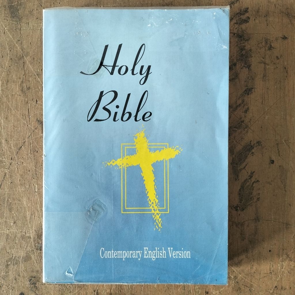 Alkitab Holy Bible contemporary English version