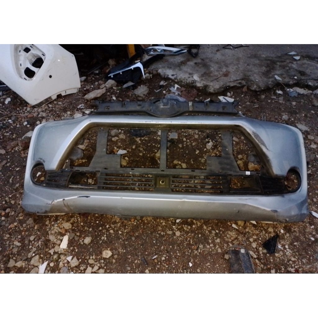 BUMPER DEPAN AVANZA VELOZ 2016 2017 SECON ORIGINAL