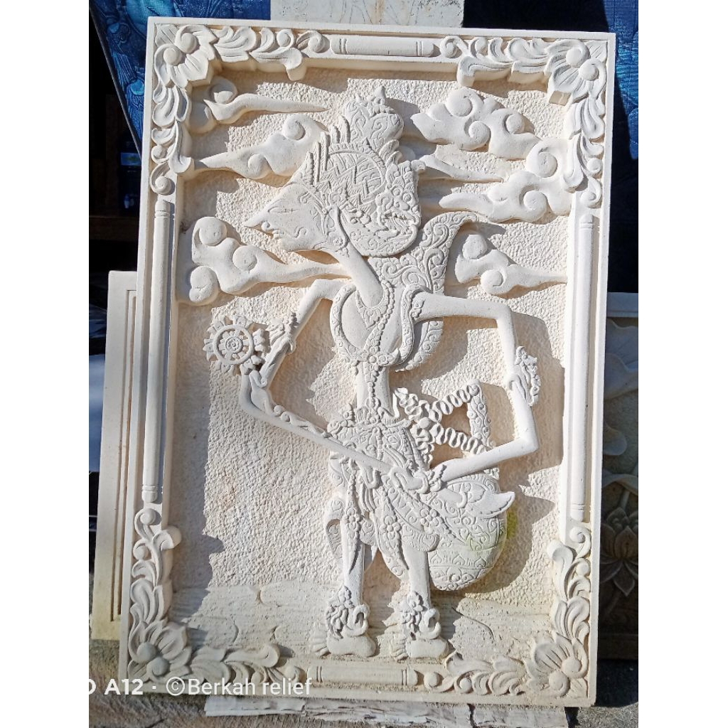 ukir batu alam hiasan dinding motif wayang