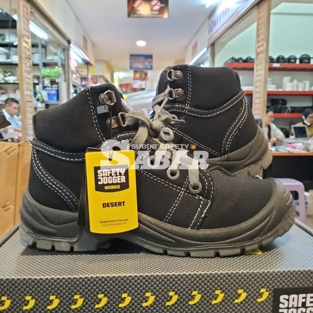 Sepatu Safety Jogger Desert Black Original / Safety Shoes Jogger Desert Black Termurah