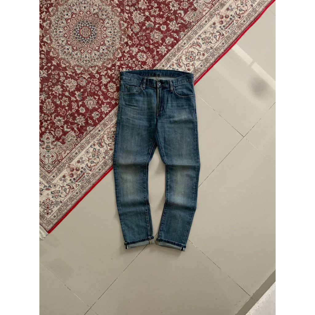 Uniqlo Slim Straight Selvedge Denim