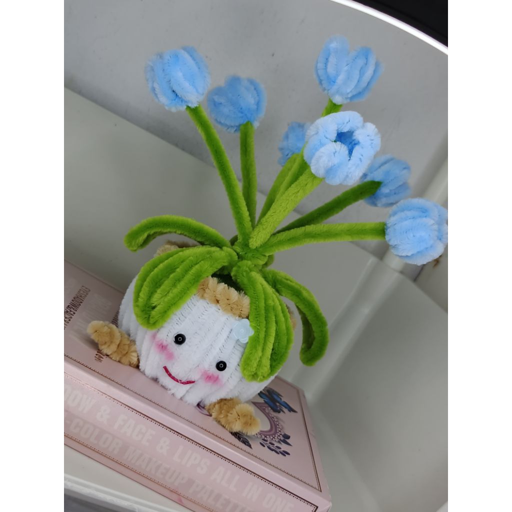 Bunga Tulip Pot Boneka