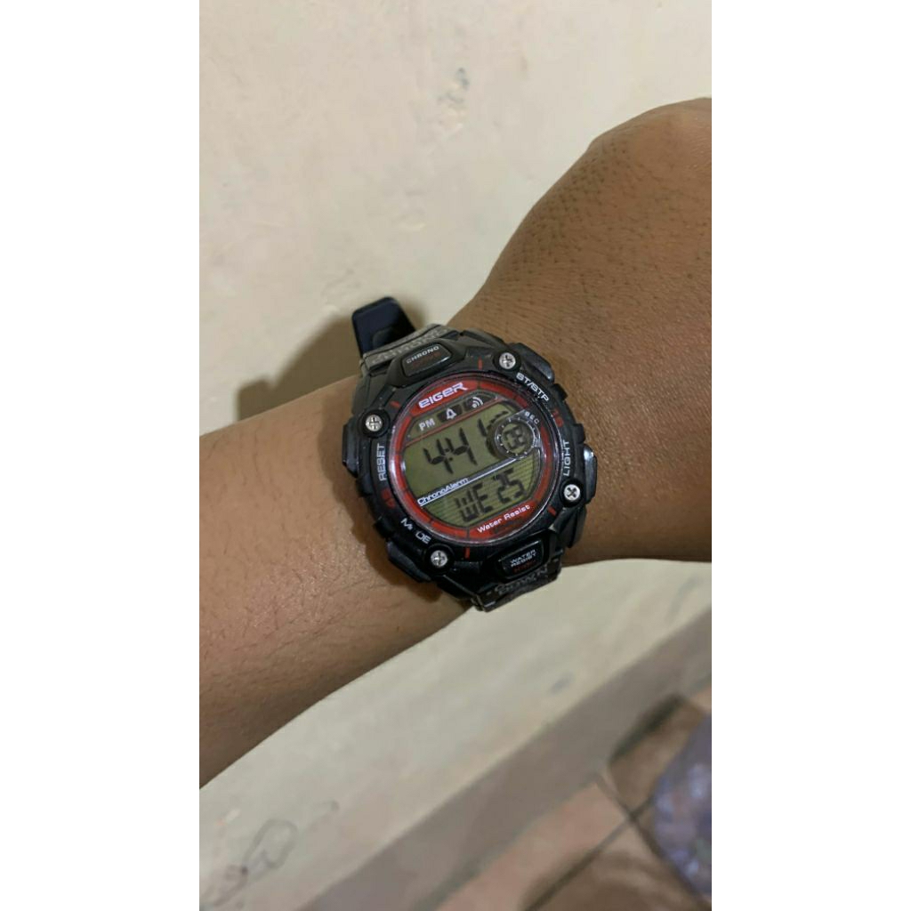jam tangan adventure