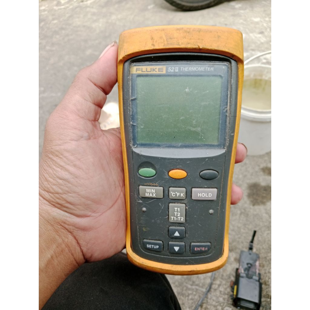 Fluke 52-2 Handheld Digital Probe Thermometer Fluke 52 II Dual Probe Digital Thermometer