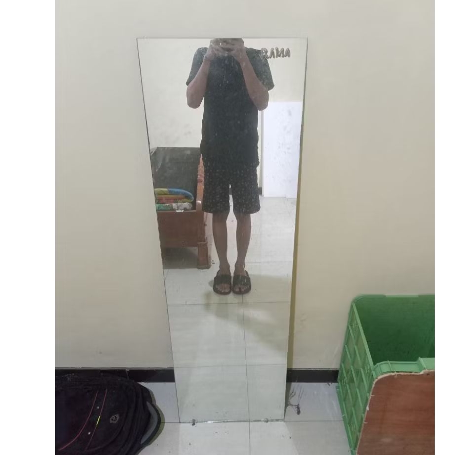 kaca cermin full body cermin outfit