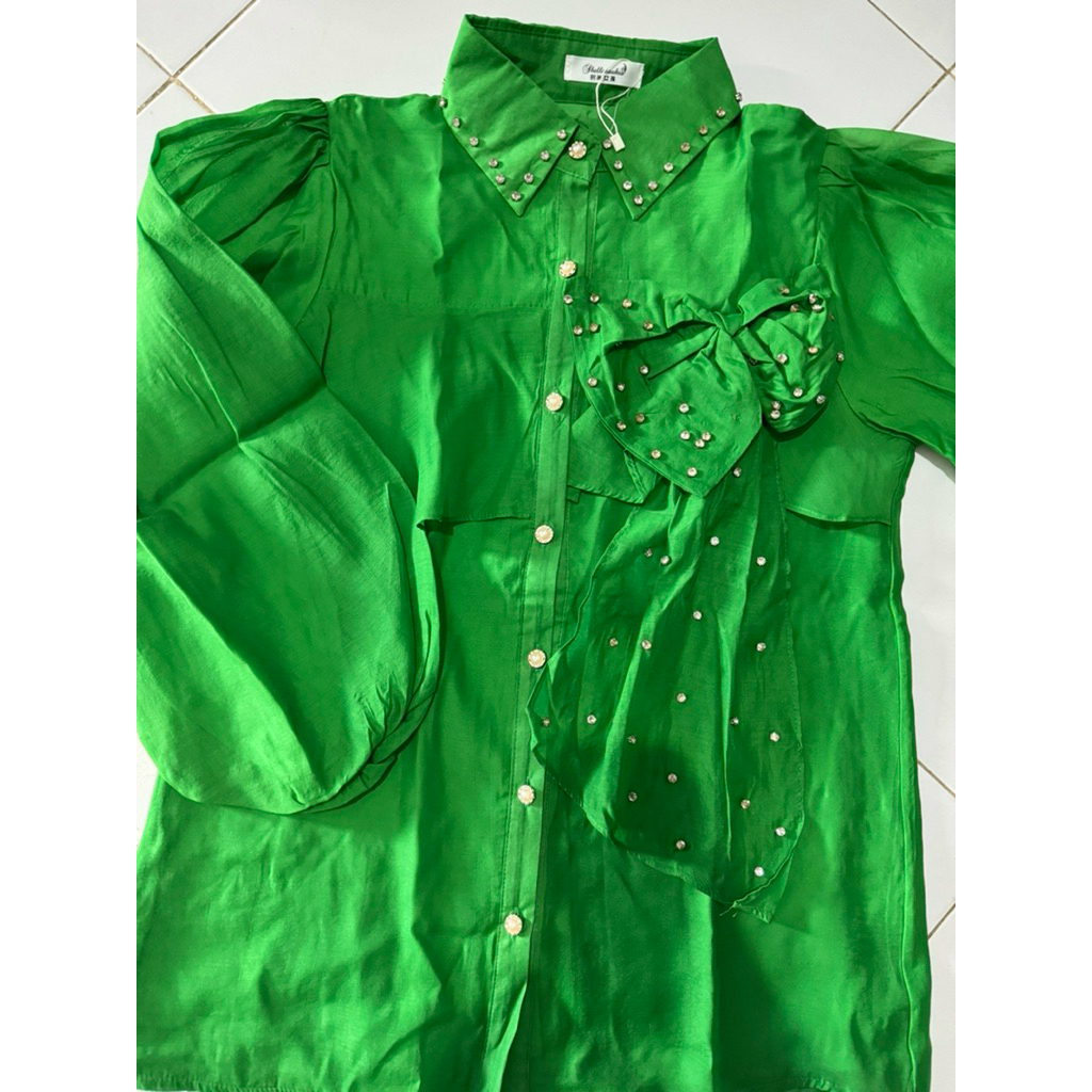 blouse shella saukia