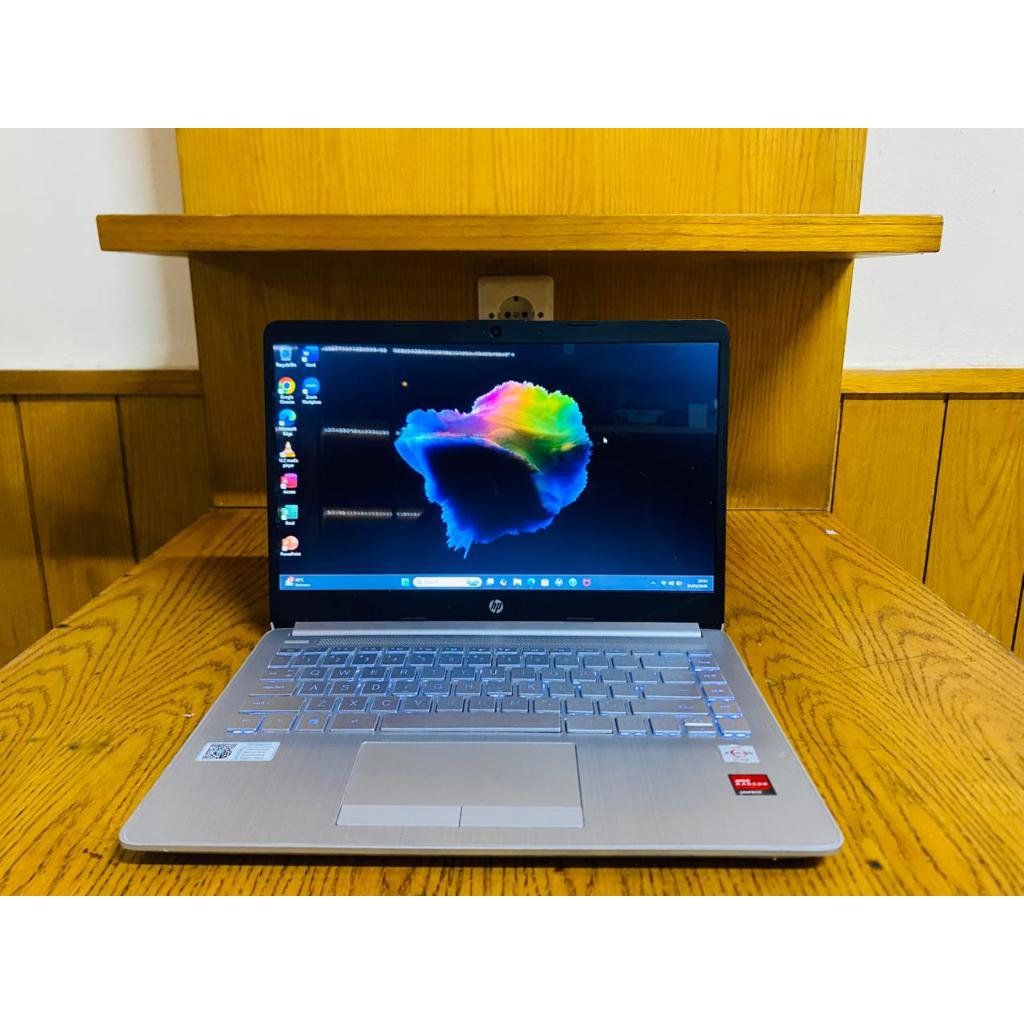 LAPTOP HP 14s-dk1xxx AMD Athlon Silver 3050U Ram 4GB SSD 512GB