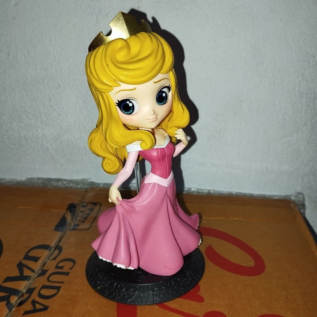 Q Posket Figure Princess Aurora - Pink Ver. (14cm)
By Banpresto

