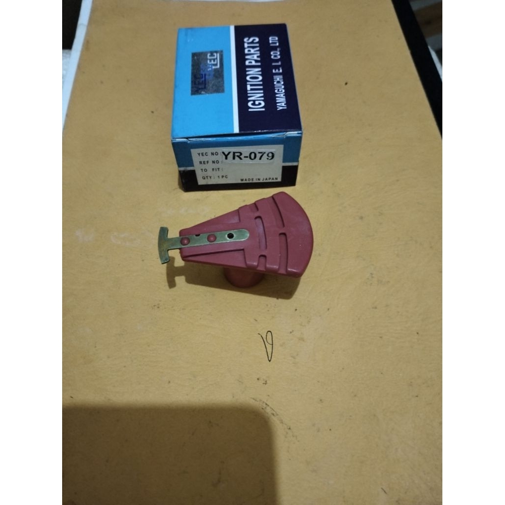 rotor delco Starlet 1000cc 1300cc yr079 yec japan high quality