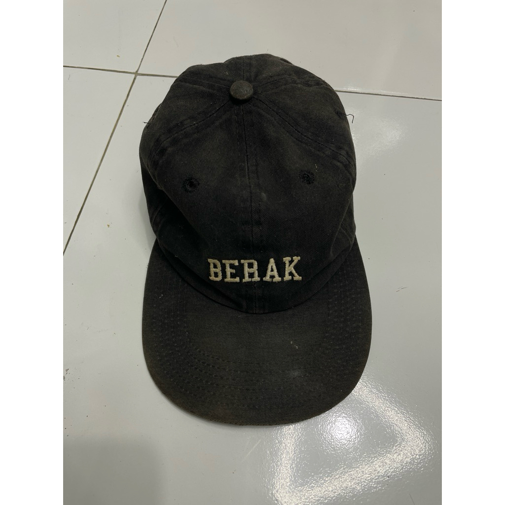 Topi Berak / Caps Berak / Topi Pria / Topi
