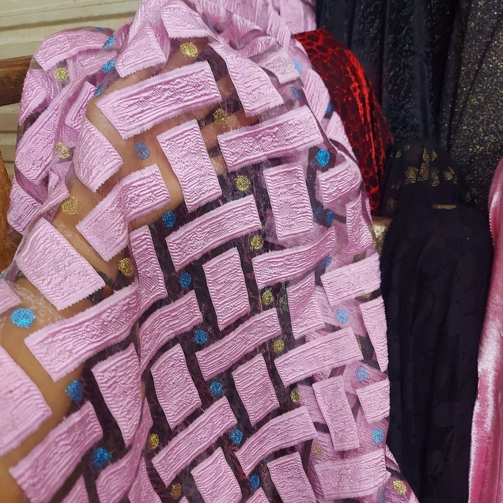 kain organza premium  - kain organza motif  - kain organza meteran  - kain organza kaca ( pink )