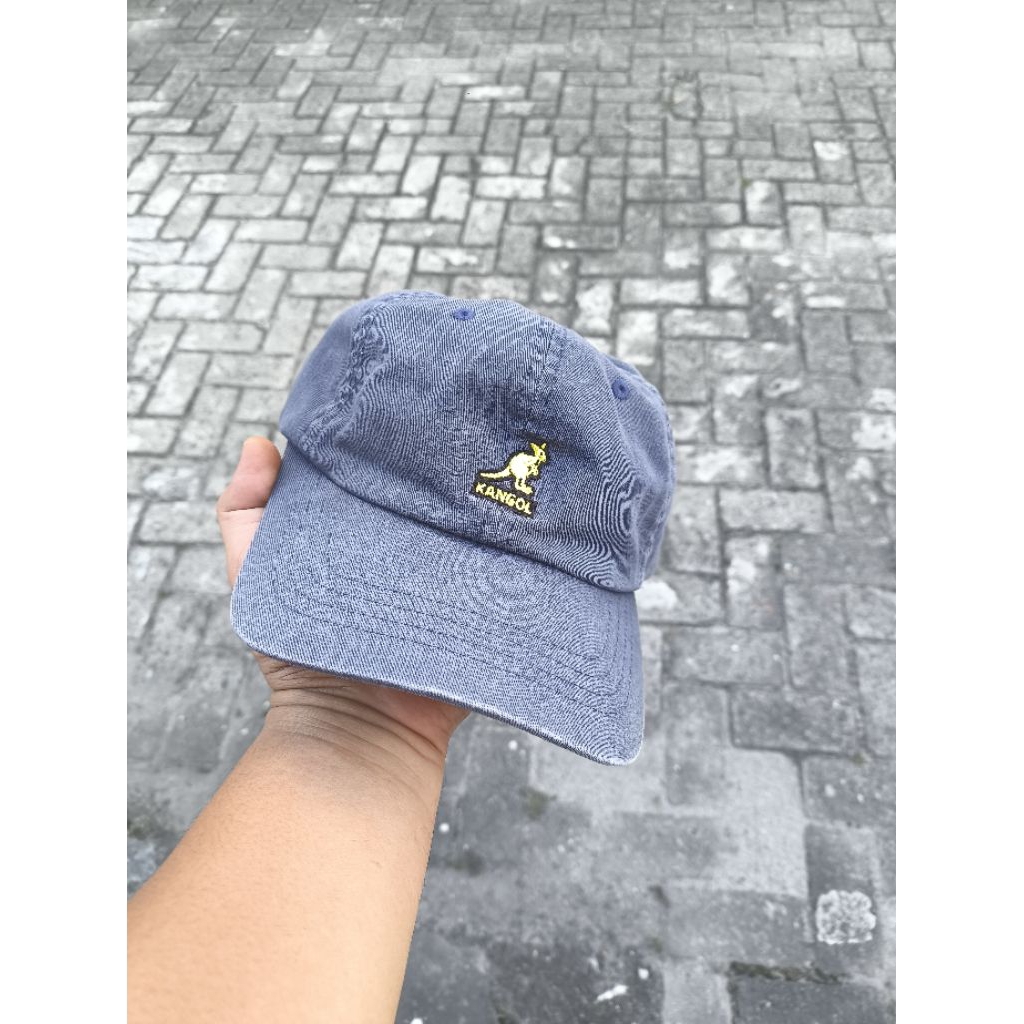 topi kangol