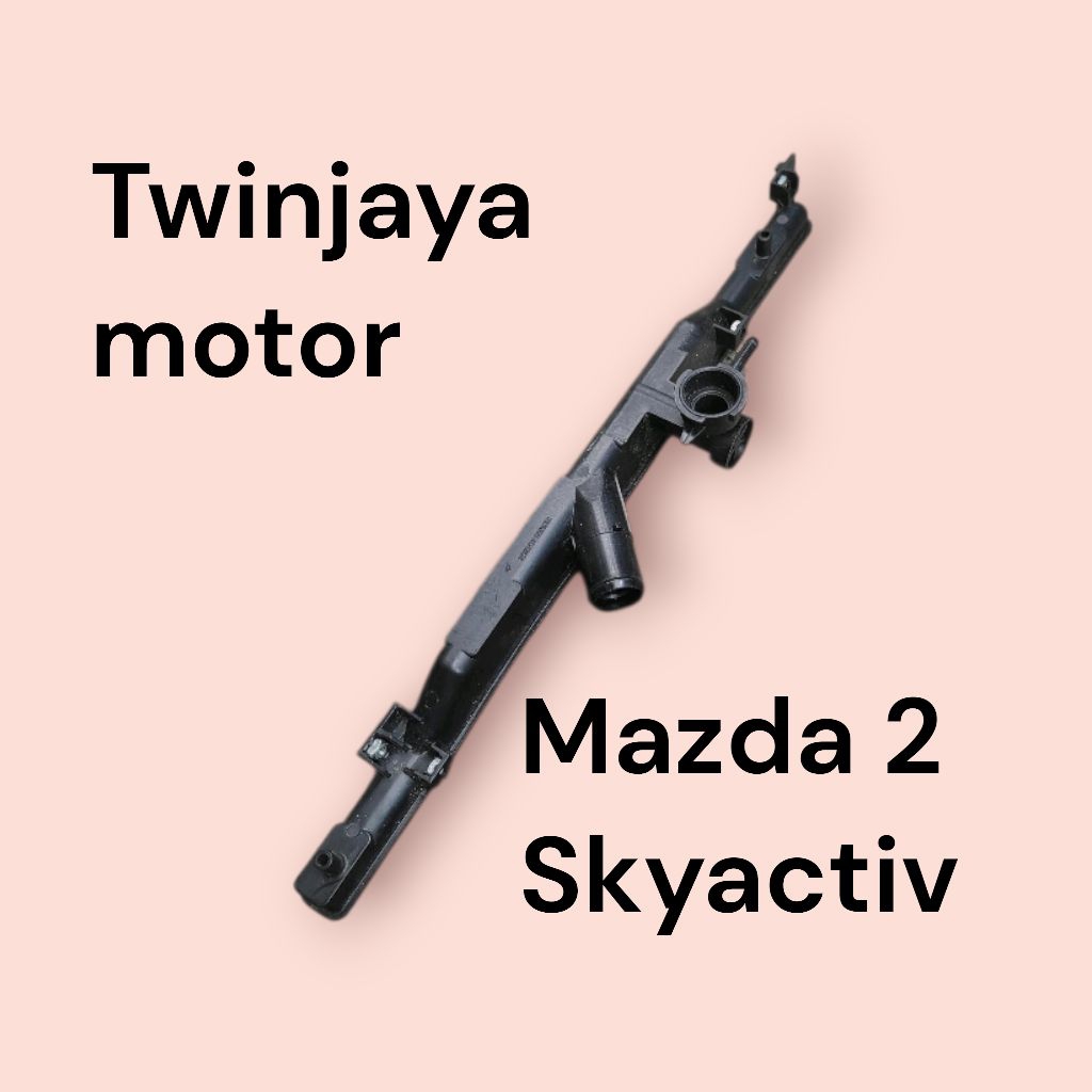 UPPER TANK RADIATOR MAZDA 2 SKYACTIV/COVER RADIATOR MAZDA 2 SKYACTIV