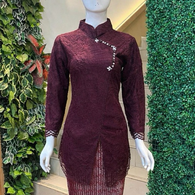 Preloved Kebaya dan Rok Songket Span - Stelan Kebaya (Baru 1x pakai)