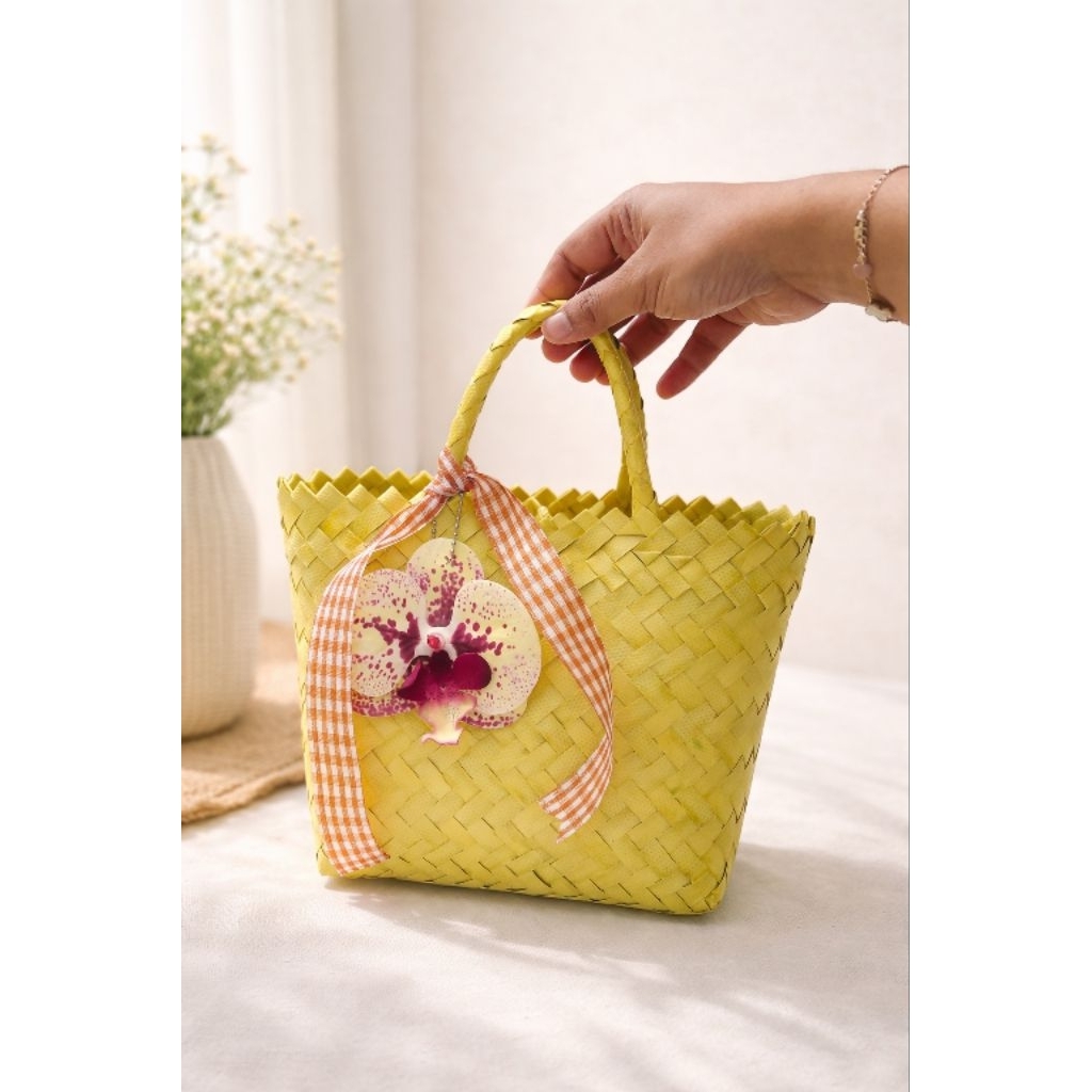 Serafina Hijab - Hampers Ekonomis hijab packing tas anyam