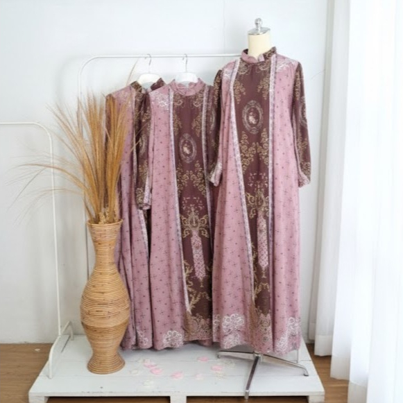 Elsa Dusty Rose | Gamis Ceruty Baby Doll Premium Printing Motif Mawar | Dress Muslimah Elegan