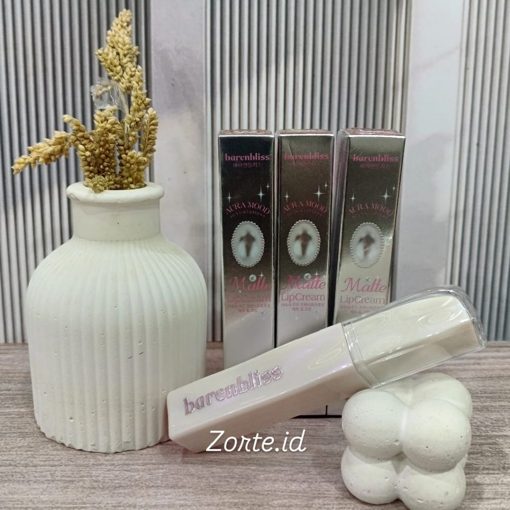 BNB Barenbliss Lip Cream Aura Mood Matte Lip Cream