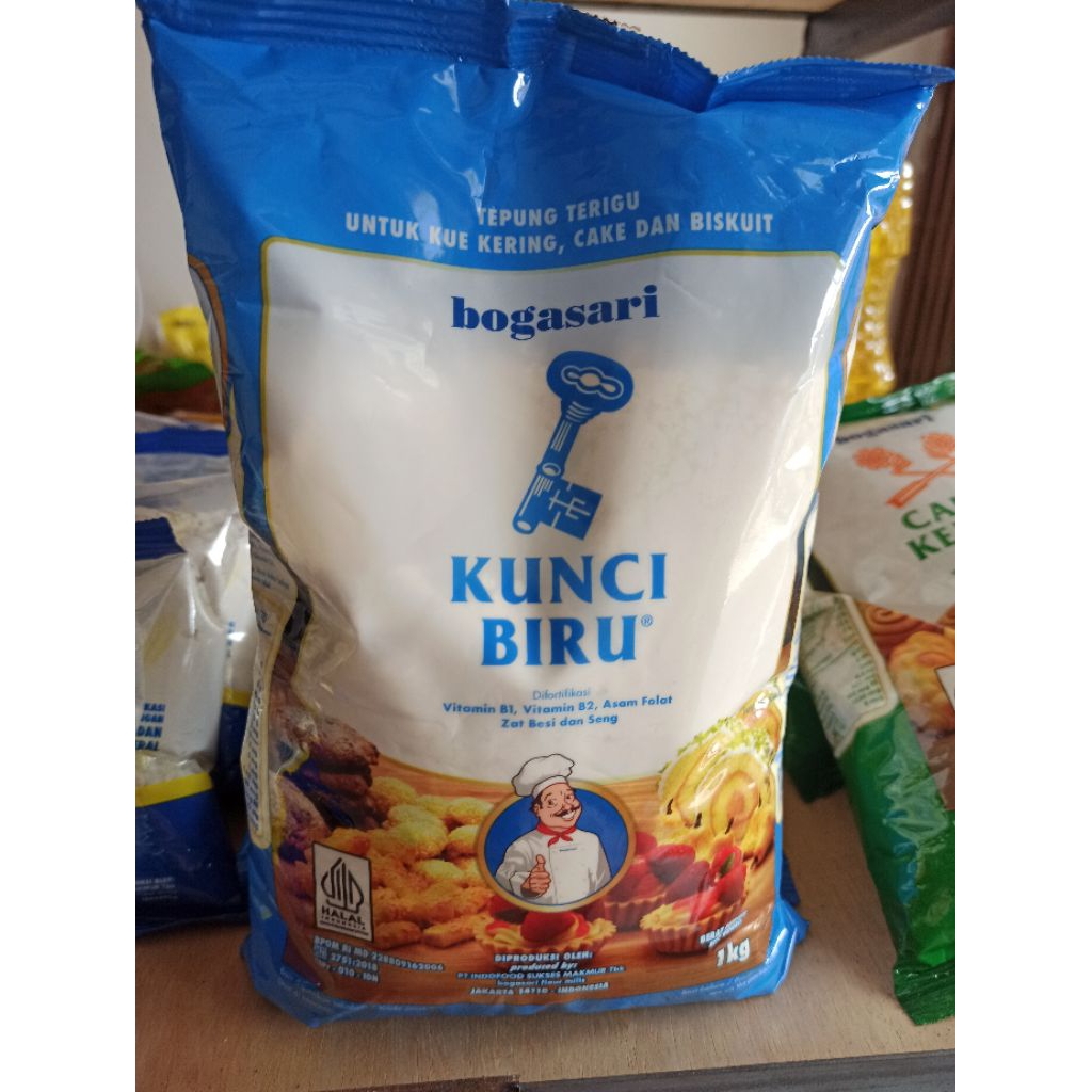 Tepung Terigu Kunci Biru